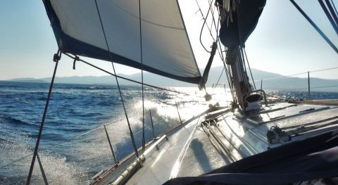 Iraklia Schinoussa and Naxos sailing tour with lunch 1
