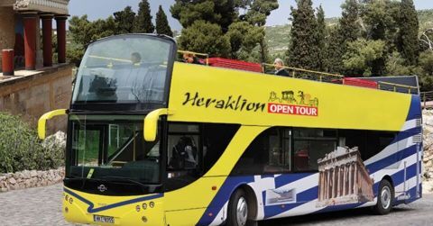 Hop on Hop off Bus Sightseeing Tour 1
