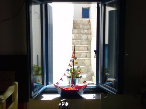 Chartino Karavi