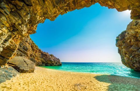 Mylopotamos beach