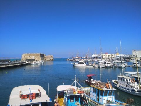 EBike Historical Sightseeing Tour and Greek Meze 2