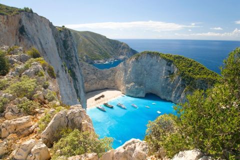 Blue Cave boat cruise and Shipwreck photo stop 2