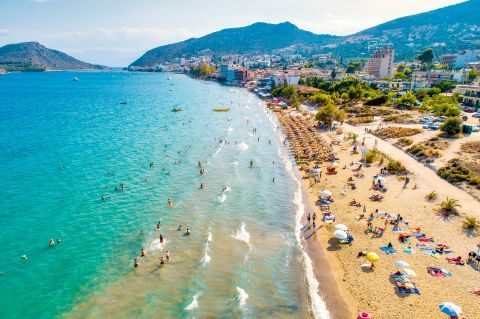 Tolo beach