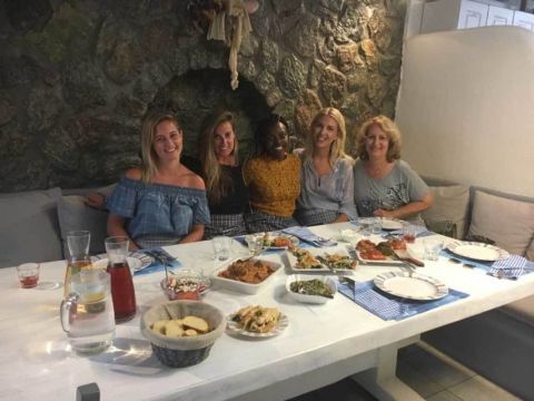 Traditional Lunch or Dinner at the Mykonian Spiti 3